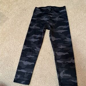 Athleta Kids Black and Gray Camouflage Leggings